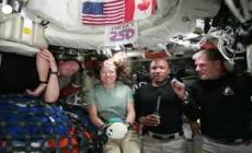 L'equipaggio di Artemis II, "questa e' una staffetta"