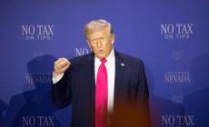 Trump, 'l'Iran fa un po' il furbo ma non pu&ograve; ricattarci'