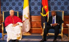 Il Papa in Angola, 'prepotenti mettono le mani sulle vostre risorse'