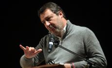 Salvini all'Ue: "Sospendere il patto di stabilit&agrave; contro la crisi"