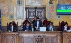 Il sindaco: "Non ci sono dati preoccupanti ma attendiamo gli esiti degli esami" - Video
