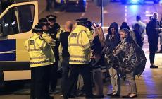 Il senzatetto "eroe" di Manchester ammette: derubate le vittime