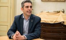 Pizzarotti: «Basta propaganda. Salvini ci permetta di usare l'esercito in stazione»