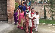 Scene da un matrimonio indiano (e da favola) al castello di Tabiano Foto