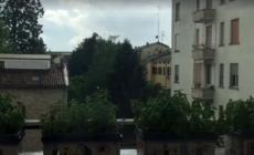 Pioggia e un po' di grandine in città