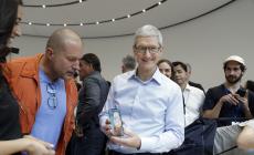 L'esperto: "L'iPhone X? Come una borsa di Prada" Video