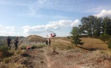 Scivola per 50 metri in un calanco: i vigili del fuoco arrivano dall'alto Foto