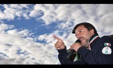 Aperto un fascicolo sui voli di Salvini