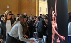 Il sorriso di Francesca ora danza in cielo. Le foto dell'addio