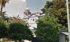 Campane a morto contro Altaforte. CasaPound: "La chiesa resti fuori"