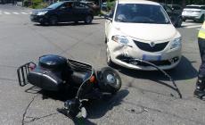 Scontro auto-scooter tra via Fleming e via Colli: un ferito 