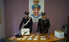 Ai domiciliari per droga le  trovano un revolver, cocaina e hascisc: arrestata