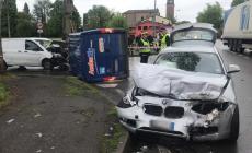 Spettacolare incidente a San Prospero: via Emilia bloccata - Le foto