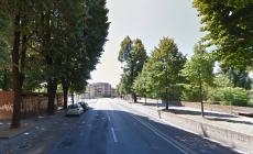 Scontro fra due auto in viale San Michele