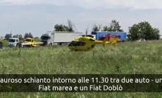 Schianto tra due auto in località La Rampa: due feriti gravi - Video 