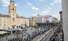 Video slideshow del Giro in transito a Parma