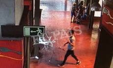 Barcellona,  ci sono le immagini del terrorista in fuga dopo strage