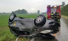 Auto ribaltata a San Ruffino: 4 feriti 