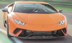 In pista con la Huracan Performante,