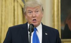 Trump minaccia il Messico: "Pronto a inviare truppe"