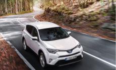 RAV4, l'impossibile &egrave; possibile: un super Suv ora anche Hybrid