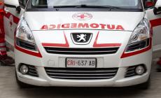 Bimbo travolto dal cancello di casa: è gravissimo