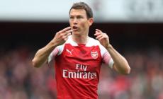 Lichtsteiner cambia ancora squadra