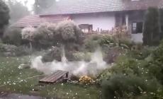 Monaco di Baviera, piovono sassi (di grandine) - Video