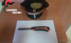 Non rispetta l'alt dei carabinieri e crea il panico tra gli utenti della strada 
