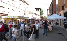 Fiera di primavera tra bancarelle, sport e spettacoli