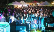 Tra cene sul prato, musica e lentezza: l'agenda del sabato