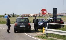 Killer ricercato: sparita una piccola imbarcazione