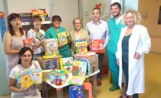Ospedale di Vaio: tanti libri per i bimbi della Pediatria