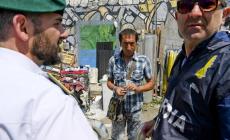 Clochard accusato di evasione da 50 milioni