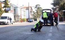 Scontro auto-scooter in via Langhirano: muore un 45enne 