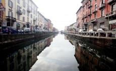 Incendio in un'abitazione a Milano, morta una donna