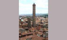 Il Comune di Bologna intitoler&agrave; una piazza agli "umarell"