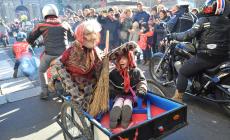 I 1500 della Motobefana:  la generosità su due ruote invade la città Foto