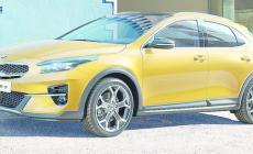 Kia lancia un'altra sfida: in autunno arriva XCeed