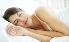 Per invecchiare bene servono almeno 7 ore di sonno