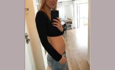Bar Refaeli  è di nuovo incinta