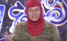 Cabarettista  di Zelig dorme in auto, gara di solidarietà fra i  colleghi