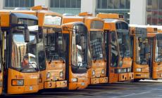 Domenica chiusa via Montebello fino alle 22, deviazione di percorso  per il bus 8
