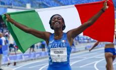 Folorunso  oro nei 400 ostacoli 
