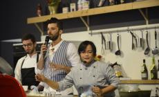 Joyce e Sgarbi, showcooking e racconti di Food: scatti dal primo giorno di Gola Gola