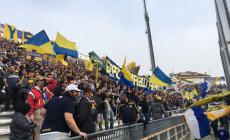 Striscione in curva per ricordare Marino Perani