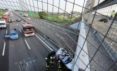 Tre morti per il volo di un'auto dal cavalcavia: condannato l'ex dirigente della Provincia