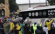 L'arrivo del pullman della Reggiana  Foto