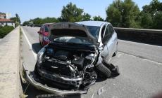 Schianto frontale sul ponte di Pontetaro: soccorsi in azione