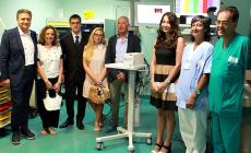 Valentina e Iacopo festeggiano le nozze con una donazione  all  gastroenterologia
